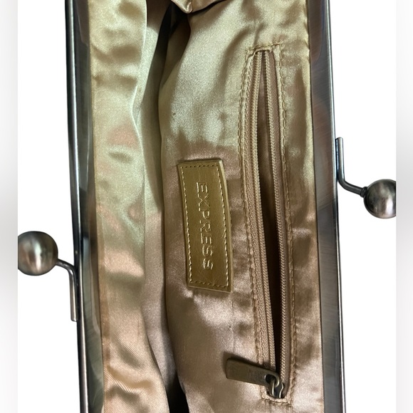 NWOT Metallic Sequined Clutch Purse for Women - Picture 6 of 15